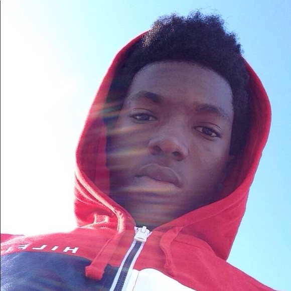 Profile Picture of Nathaniel Raymonville (@naenae209) on Poshmark