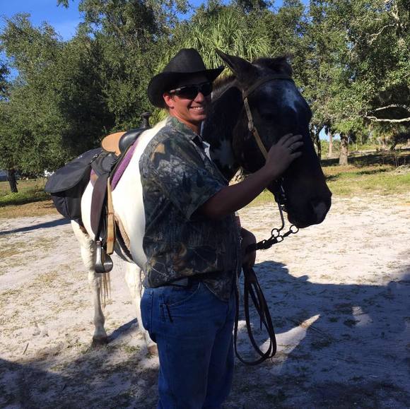 Profile Picture of James Hensgen (@jhcutaway) on Poshmark