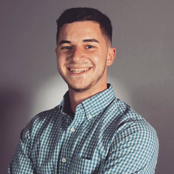 Scott Lederkramer - Poshmark Profile Picture of Scott Lederkramer (@scottleder) on Poshmark