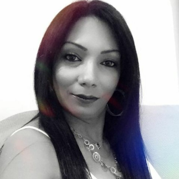 Profile Picture of Emi Rezk elsayed rezk (@emye1234) on Poshmark