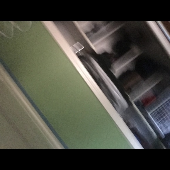 Profile Picture of Quinn Bellawala (@daflyinchiken) on Poshmark