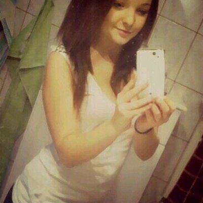 Profile Picture of J (@seebacher_julia) on Twitter