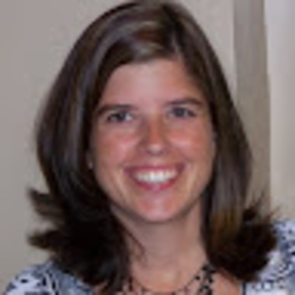 Profile Picture of Julie Weilert (@julie_weilert) on Poshmark