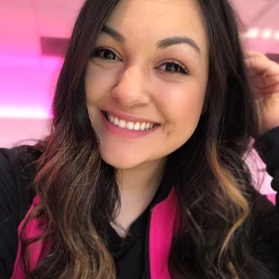 Profile Picture of Desiree Gonzales (@DesireeG_) on Twitter