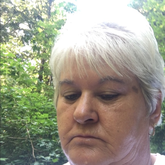 Profile Picture of Judy Oody (@judyoody) on Poshmark