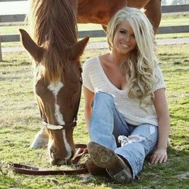Profile Picture of Melissa Conner (@Lisa_Conner09) on Twitter
