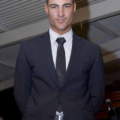 James Holan - Twitter Profile Picture of James Holan (@jamesholan9) on Twitter