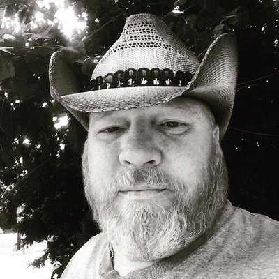 Profile Picture of Joseph Germann (@Redtober) on Twitter