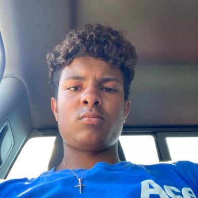 Profile Picture of Lino Sanchez (@LinoSanc3zz) on Twitter