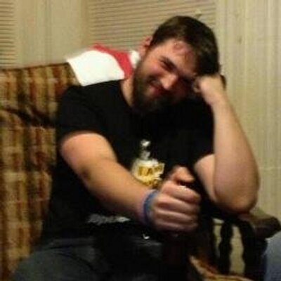 Profile Picture of Eric Halverson (@ehalverson92) on Twitter