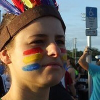 Profile Picture of Justine Perry (@nippy316) on Twitter