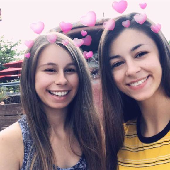 Profile Picture of Ashley Michelle (@ashgray9619) on Poshmark