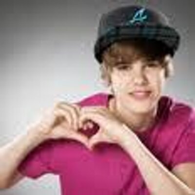 Profile Picture of Cecilia Ling Gomez (@cecycool) on Twitter