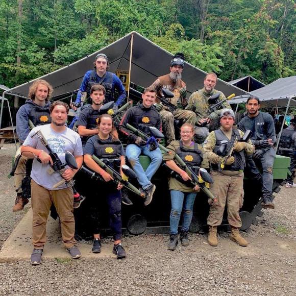 Chris Vazquez - Poshmark Profile Picture of Chris Vazquez (@chrisvazquez426) on Poshmark