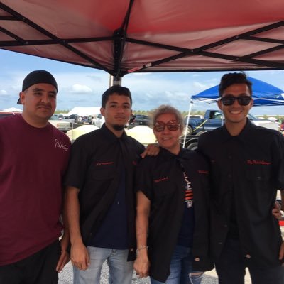 Profile Picture of Alex Ochoa (@AlexOchoa32) on Twitter