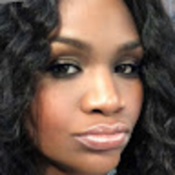 Profile Picture of Libby lu Mckinney (@oliviamckin1) on Poshmark