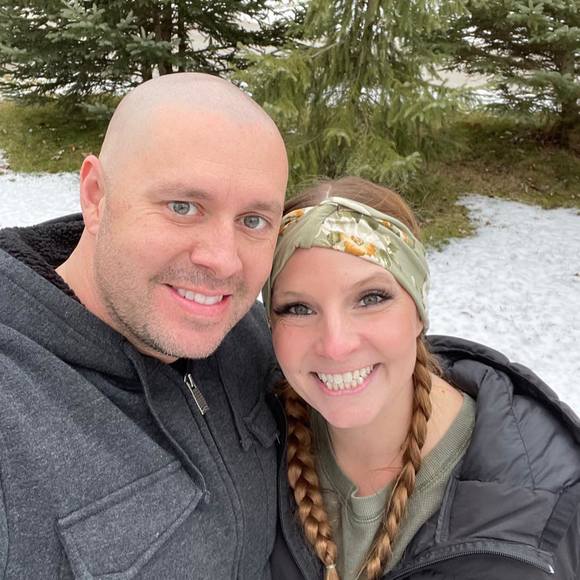 Profile Picture of Vanessa Stoliker (@vstoliker) on Poshmark