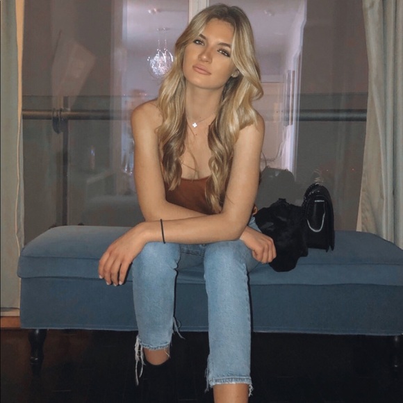 Isabella Grbic - Poshmark Profile Picture of Isabella Grbic (@isabellagrbic) on Poshmark