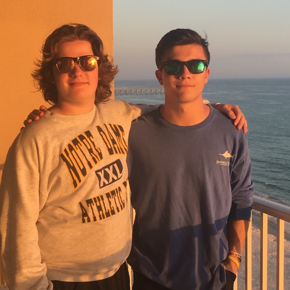 Profile Picture of Max Oberle (@max315) on Poshmark