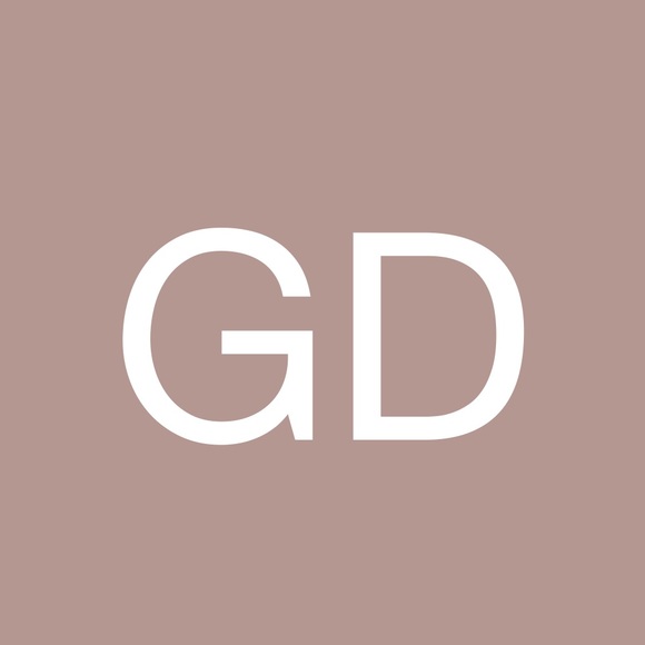 Profile Picture of Germaine Dusabe (@germainedusabe) on Poshmark