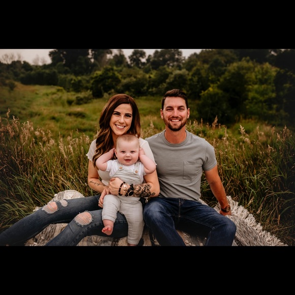 Profile Picture of Cassidy Cvanciger (@cassidypenney) on Poshmark