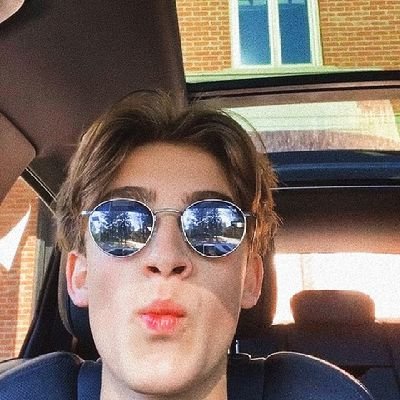 Profile Picture of Grey∆°~°  ⚡JOHN WILL FOLLOW ME SOON ⚡ (@gryorlndo) on Twitter