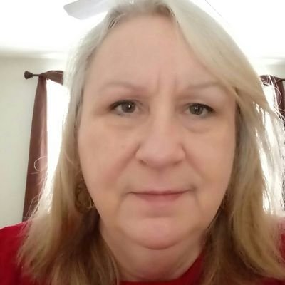 Profile Picture of Marlene Bloom (@MarleneBloom2) on Twitter