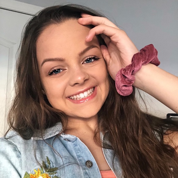 Profile Picture of Micah Patterson (@micahpattersonn) on Poshmark