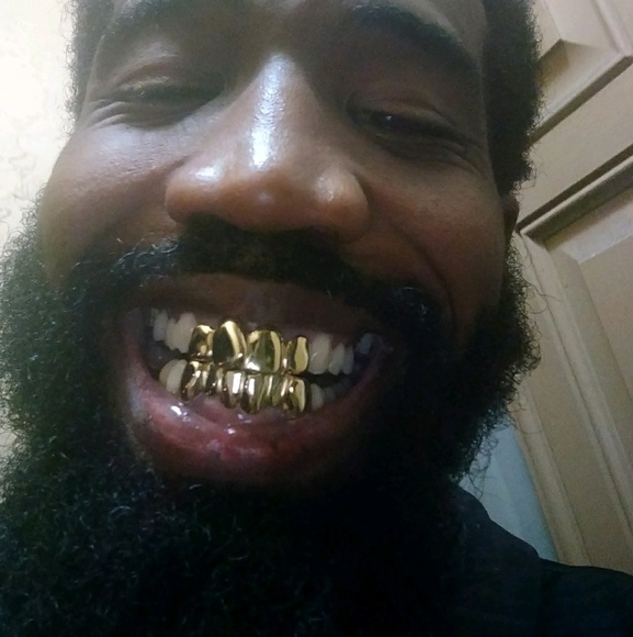 Profile Picture of Gregory Redding (@foolassdamn) on Poshmark