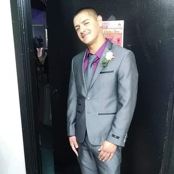 Profile Picture of Joseph Carpena (@jcarpena86) on Poshmark