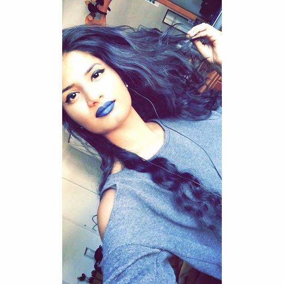 Profile Picture of Geera Shah (@geerastyles) on Poshmark