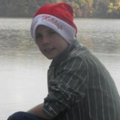 Profile Picture of Andrew Weis (@Blackopssniper1) on Twitter