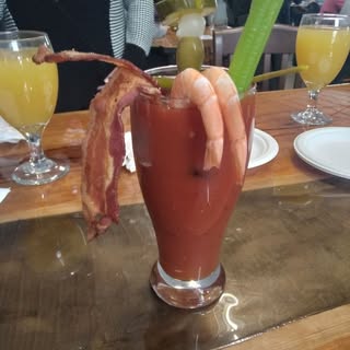 Profile Picture of Mikey Lu (@lubeckimichael) on Instagram