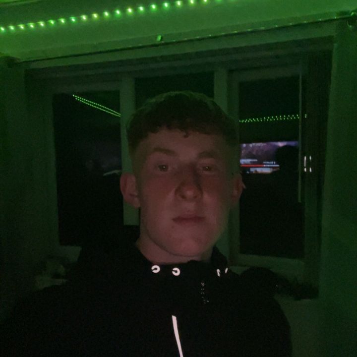 Profile Picture of Jon Cummings (@cummingsjon_69) on Tiktok