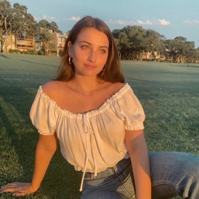 Profile Picture of Julia Kenner (@juliakenner) on Twitter