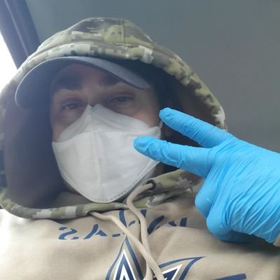 Profile Picture of Mad Mike Sarafin (@MikeSizzle14) on Twitter