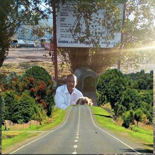 Profile Picture of Ian Gabriels (Gabriels) (@ian.gabriels.33) on Facebook