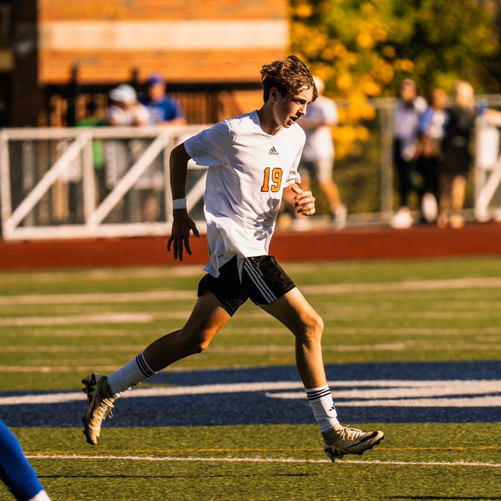 Profile Picture of adrianbrown.19 (@adrianbrown.19) on Tiktok