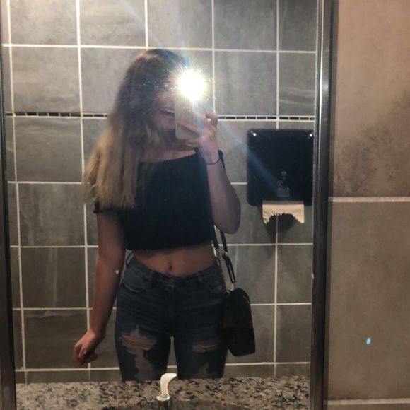 Profile Picture of Jasmine Bieri (@jasminebieri) on Poshmark