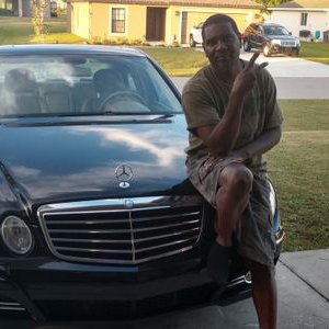 Profile Picture of Mike Dozier (@MikeDozier12) on Twitter