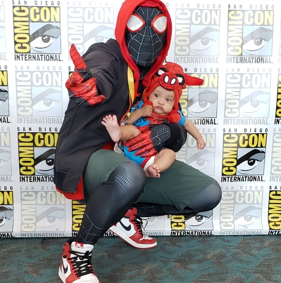 Christopher Llanes - Poshmark Profile Picture of Christopher Llanes (@nerdysc) on Poshmark