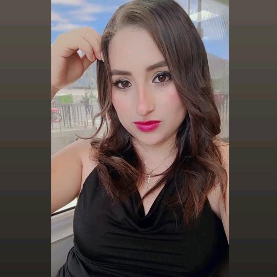 Profile Picture of Vivi (@vivian_enriquez) on Tiktok