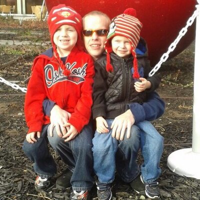 Profile Picture of Joshua Wakely (@jsax032) on Twitter