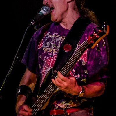 Profile Picture of Kevin Rosen (@KevinRosenMusic) on Twitter
