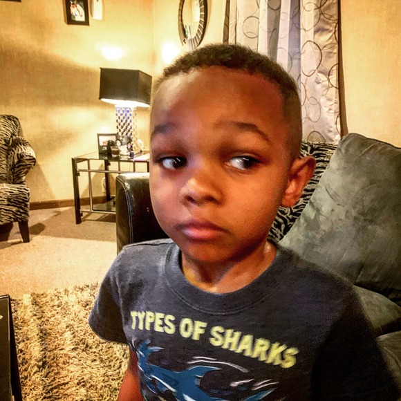 Profile Picture of Andre Andre (@andreandre971) on Poshmark