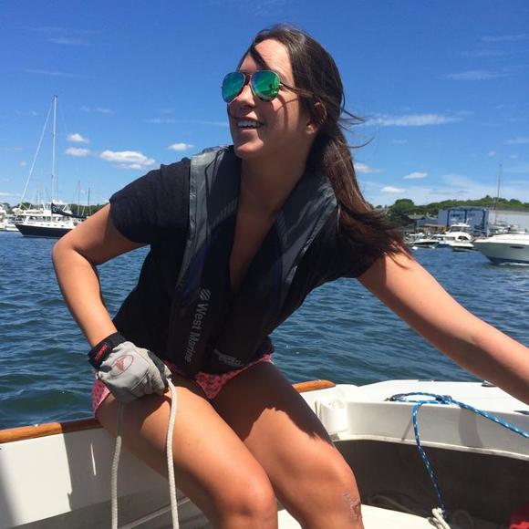 Chrissy Wehrmann - Poshmark Profile Picture of Chrissy Wehrmann (@cwehrmann) on Poshmark