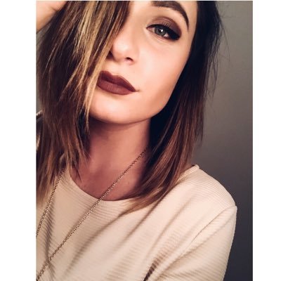 Profile Picture of Hannah Del Raye (@Raye_of_the_Sun) on Twitter