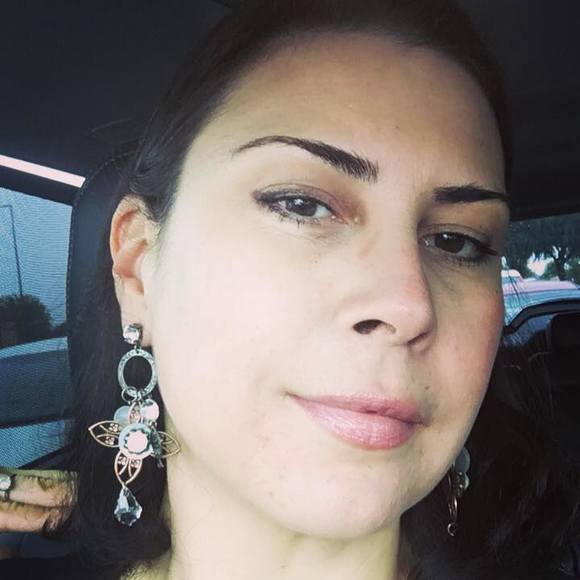 Profile Picture of Ivelina Dankova (@idankova0531) on Poshmark