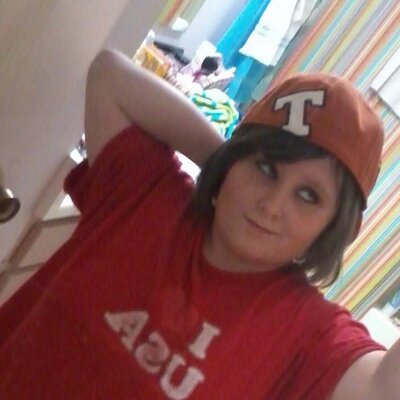 Profile Picture of Chelsie Campbell (@Che_faith13) on Twitter