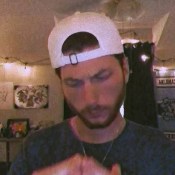 Profile Picture of Austin Gryzmala (@austingryzmala) on Poshmark